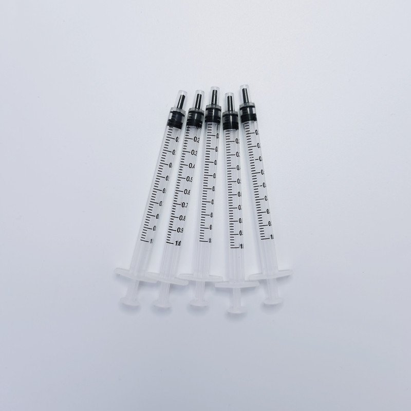 Wholesale of bulk non needle disposable syringes for pet feeding in factories