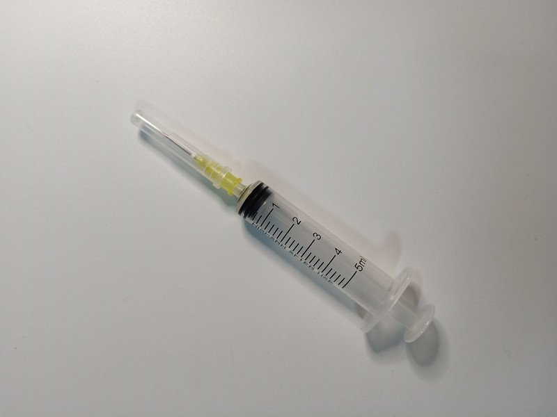 Medical disposable veterinary syringes with multiple capacities, sterile syringes with needles, plastic syringes